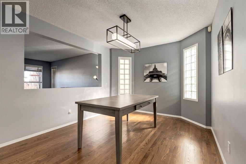 161 Douglas Ridge Place SE, Calgary, Alberta  T2Z 2T3 - Photo 11 - A2295250