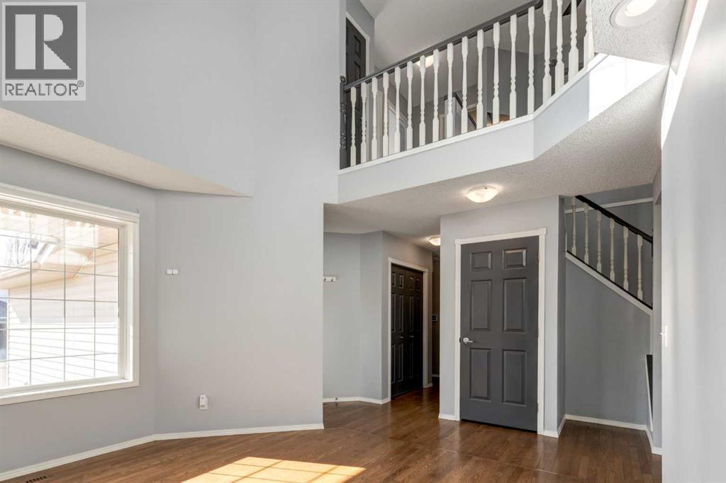 161 Douglas Ridge Place SE, Calgary, Alberta  T2Z 2T3 - Photo 4 - A2295250