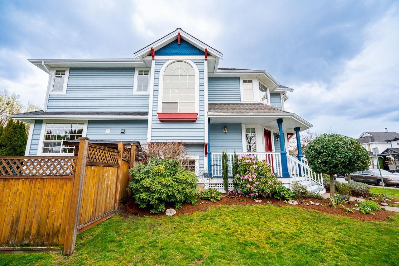 18451 65 Avenue, Surrey, British Columbia  V3S 8T1 - Photo 3 - R3107487