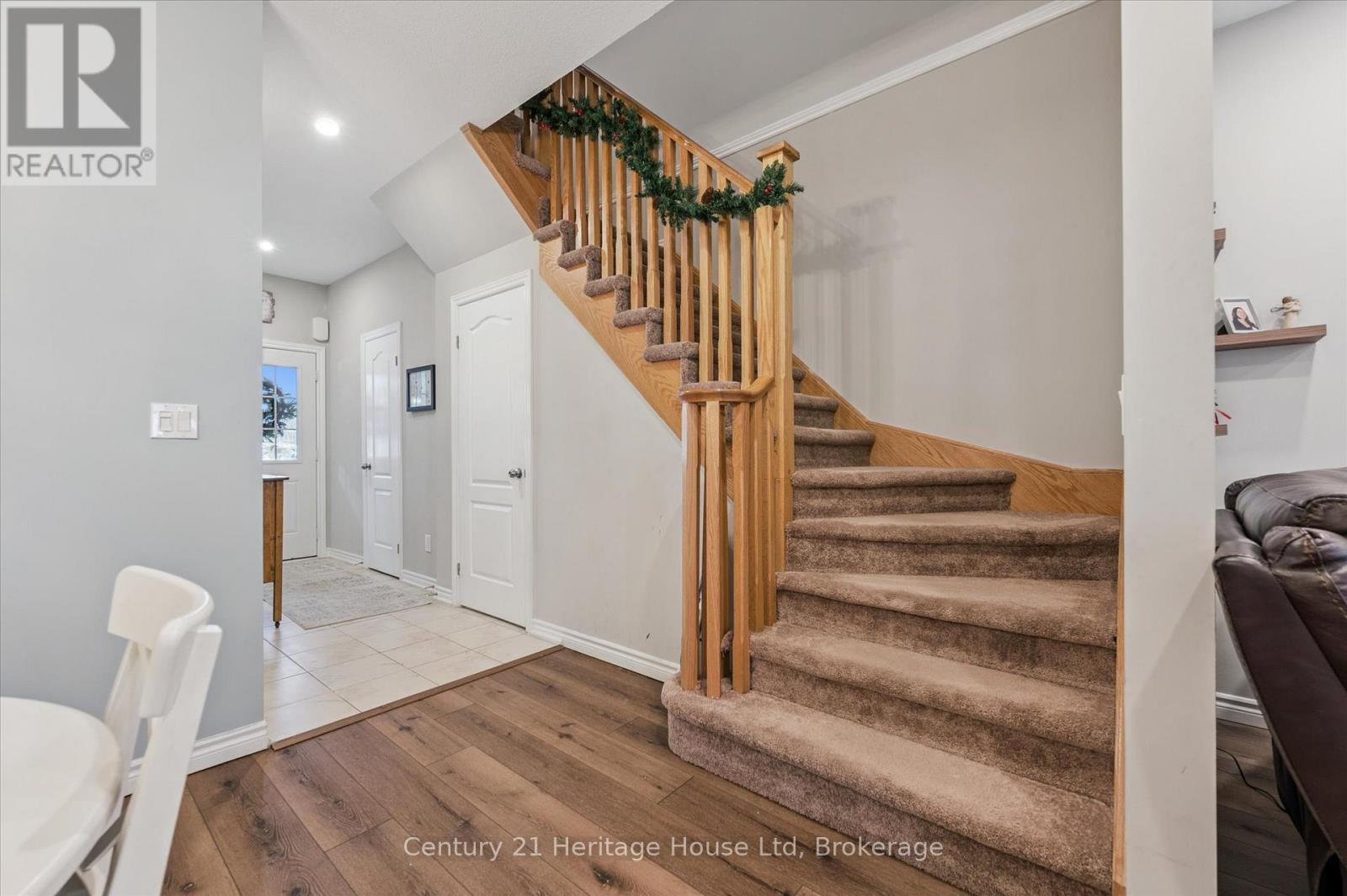 73 Courtney Street, Centre Wellington, Ontario  N1M 0E5 - Photo 19 - X12732836