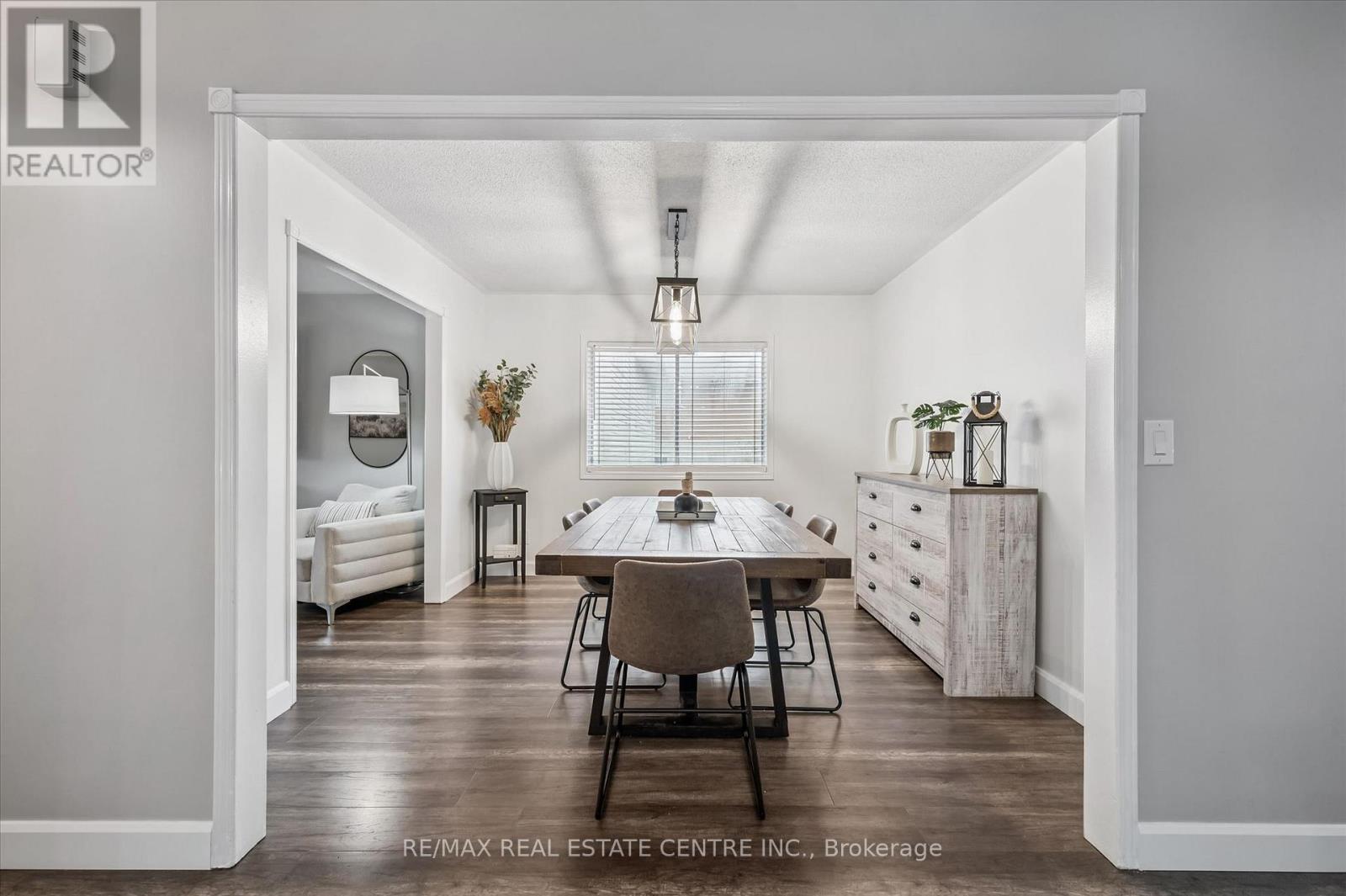 18 Avenue Road, Cambridge, Ontario  N1R 1B7 - Photo 12 - X12970872