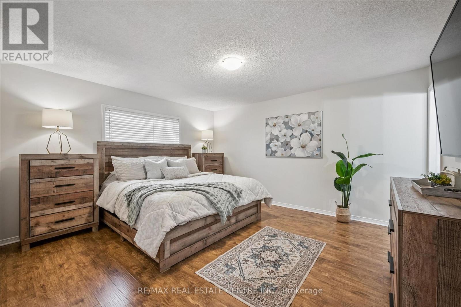 18 Avenue Road, Cambridge, Ontario  N1R 1B7 - Photo 19 - X12970872