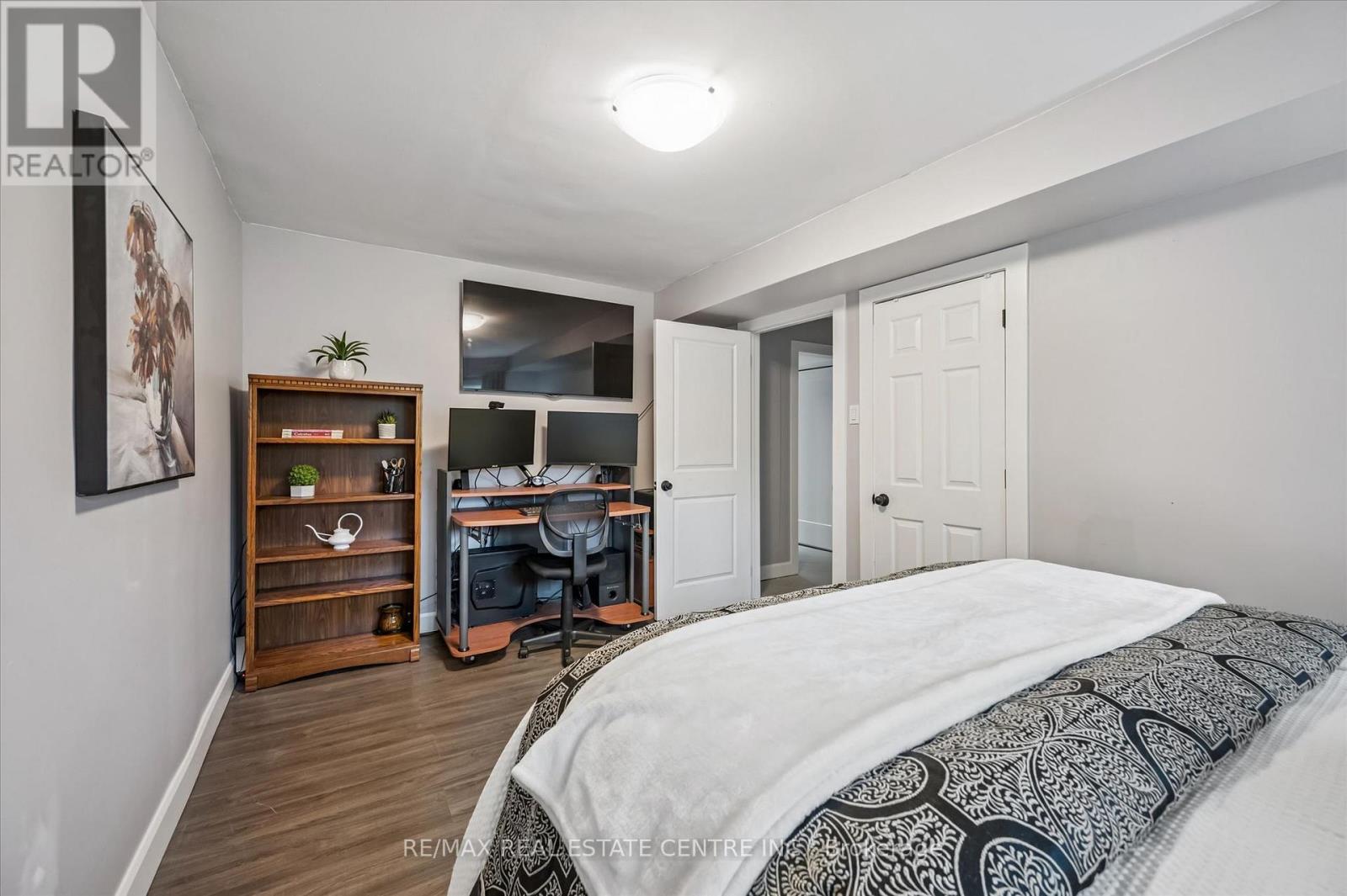 18 Avenue Road, Cambridge, Ontario  N1R 1B7 - Photo 23 - X12970872