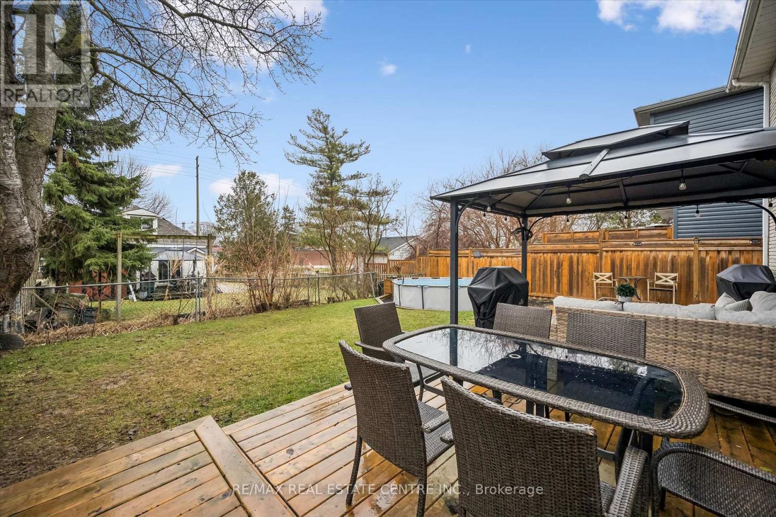 18 Avenue Road, Cambridge, Ontario  N1R 1B7 - Photo 36 - X12970872