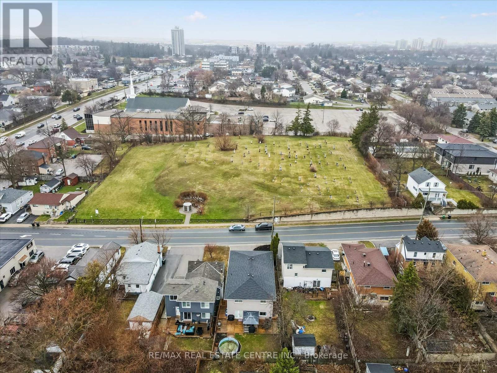 18 Avenue Road, Cambridge, Ontario  N1R 1B7 - Photo 41 - X12970872