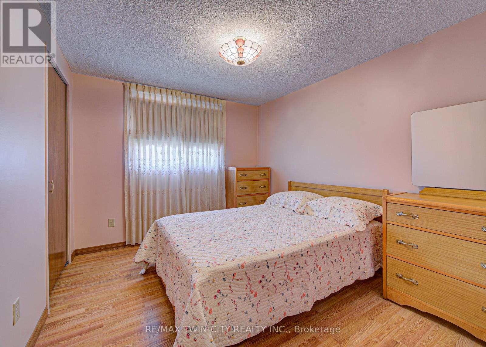 43 Quaiser Street, Kitchener, Ontario  N2A 3P8 - Photo 17 - X12970964