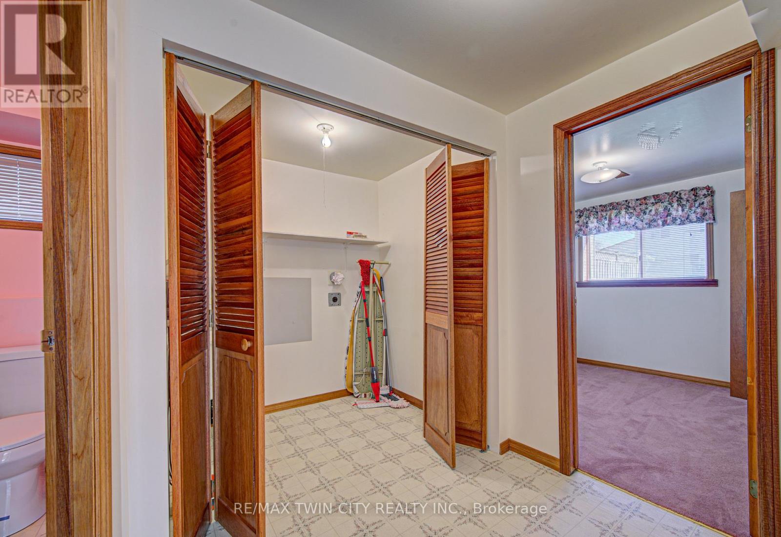 43 Quaiser Street, Kitchener, Ontario  N2A 3P8 - Photo 24 - X12970964