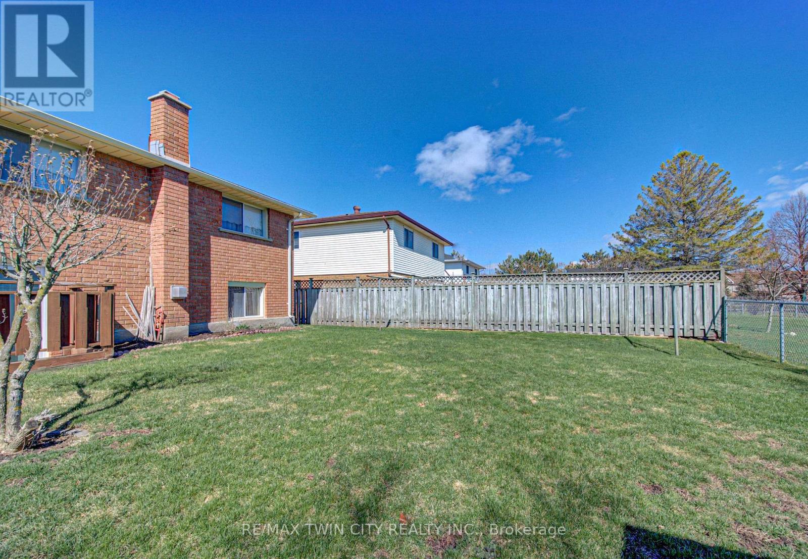 43 Quaiser Street, Kitchener, Ontario  N2A 3P8 - Photo 37 - X12970964