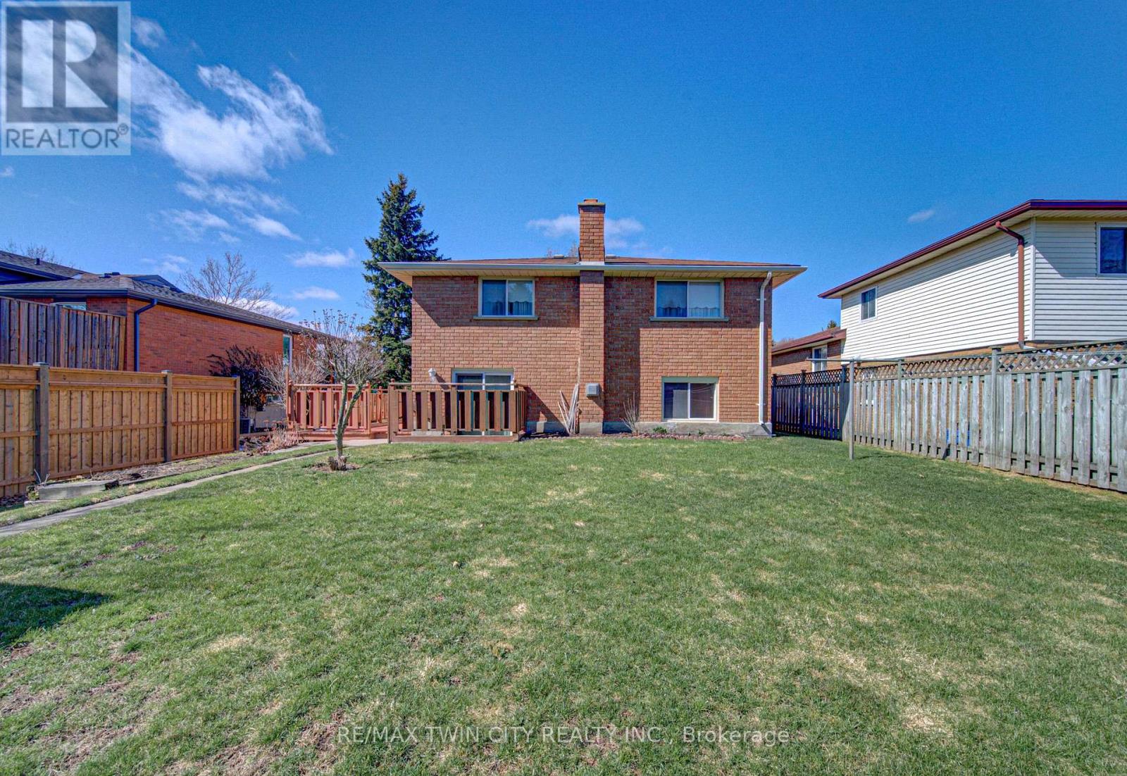 43 Quaiser Street, Kitchener, Ontario  N2A 3P8 - Photo 38 - X12970964