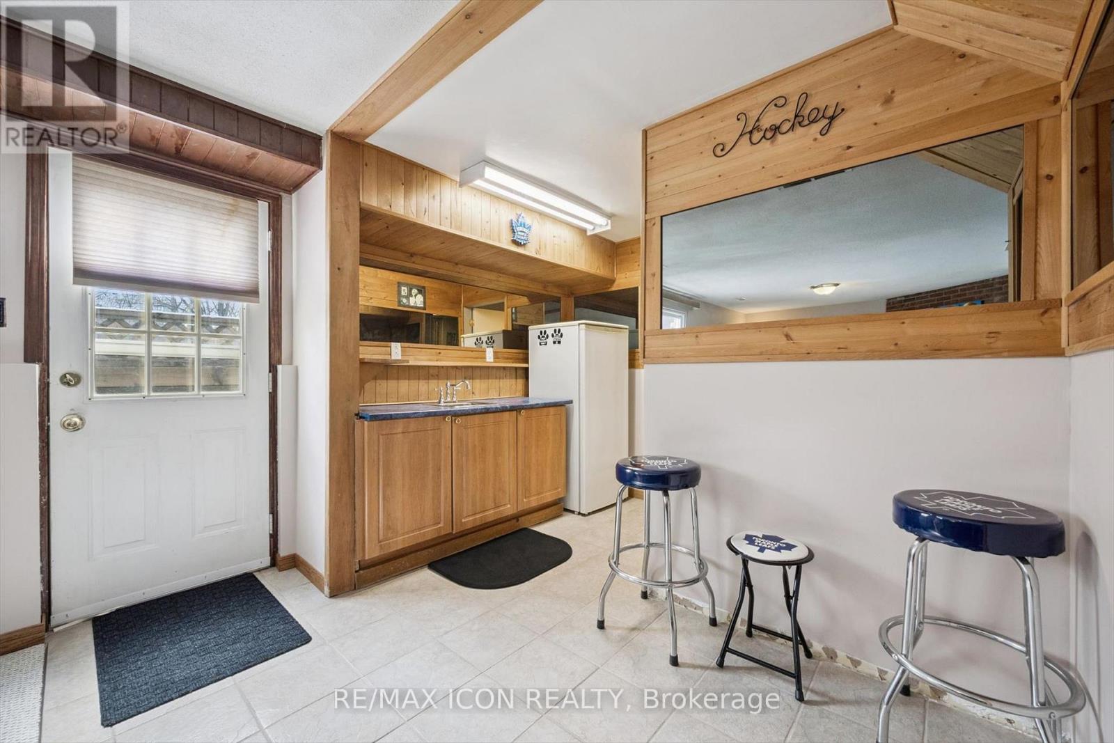 128 Westheights Drive, Kitchener, Ontario  N2N 1J9 - Photo 19 - X12970992