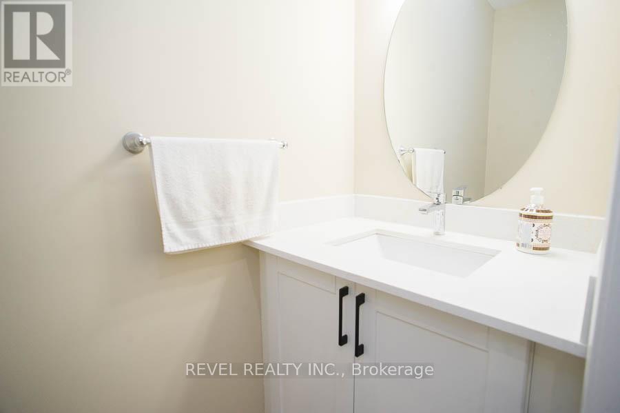 43 - 21 Diana Avenue, Brantford, Ontario  N3T 0G7 - Photo 4 - X12971060