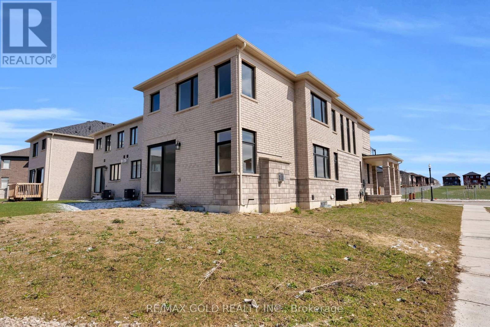 920 Sobeski Avenue, Woodstock, Ontario  N4T 0N7 - Photo 39 - X12971070