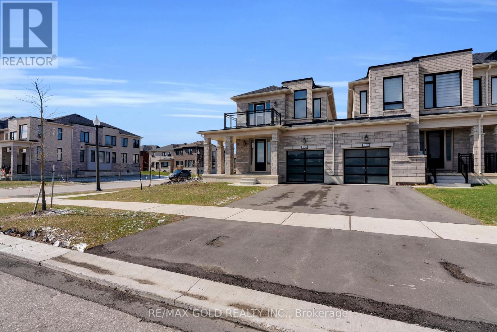 920 Sobeski Avenue, Woodstock, Ontario  N4T 0N7 - Photo 4 - X12971070