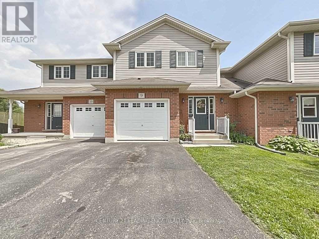 9 - 124 College Street, West Lincoln, Ontario  L0R 2A0 - Photo 1 - X12971080