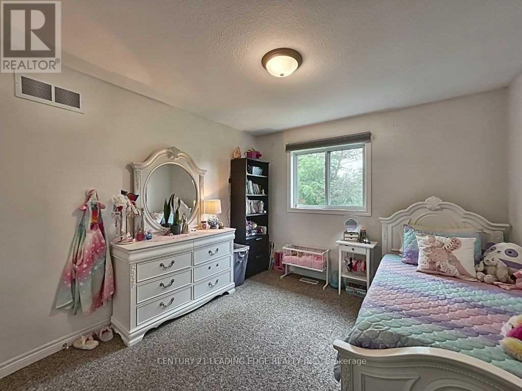 9 - 124 College Street, West Lincoln, Ontario  L0R 2A0 - Photo 16 - X12971080