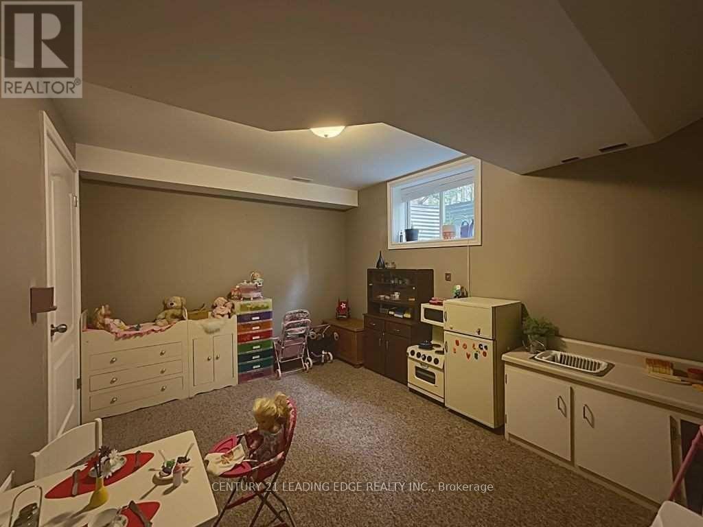 9 - 124 College Street, West Lincoln, Ontario  L0R 2A0 - Photo 22 - X12971080