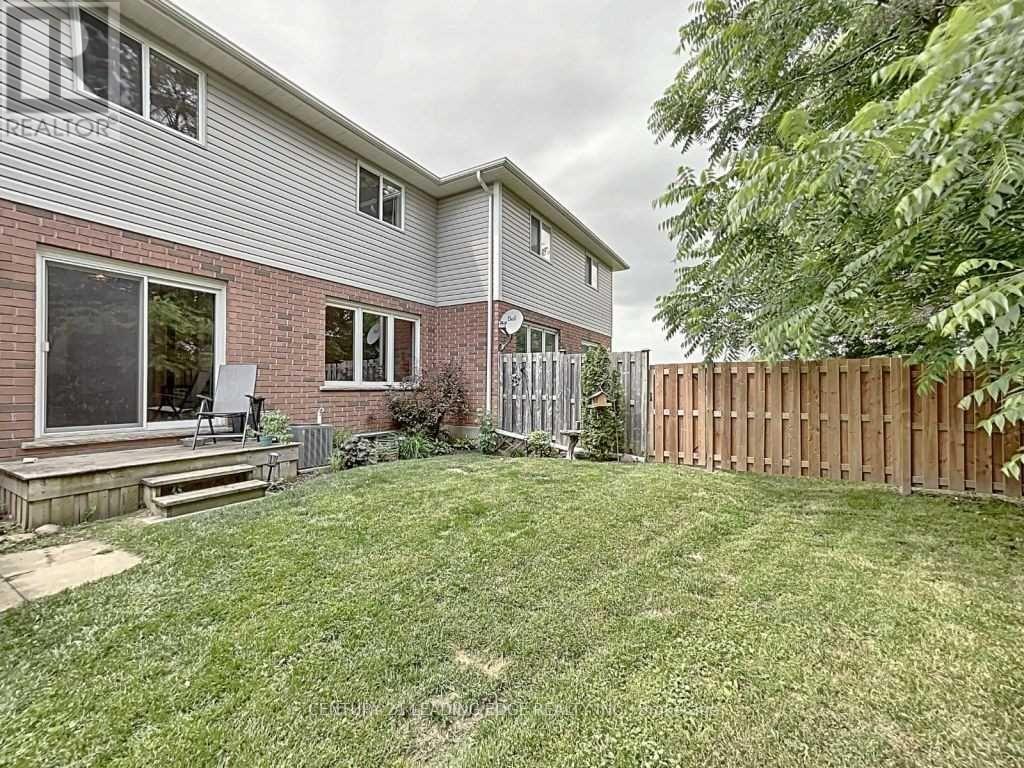 9 - 124 College Street, West Lincoln, Ontario  L0R 2A0 - Photo 28 - X12971080