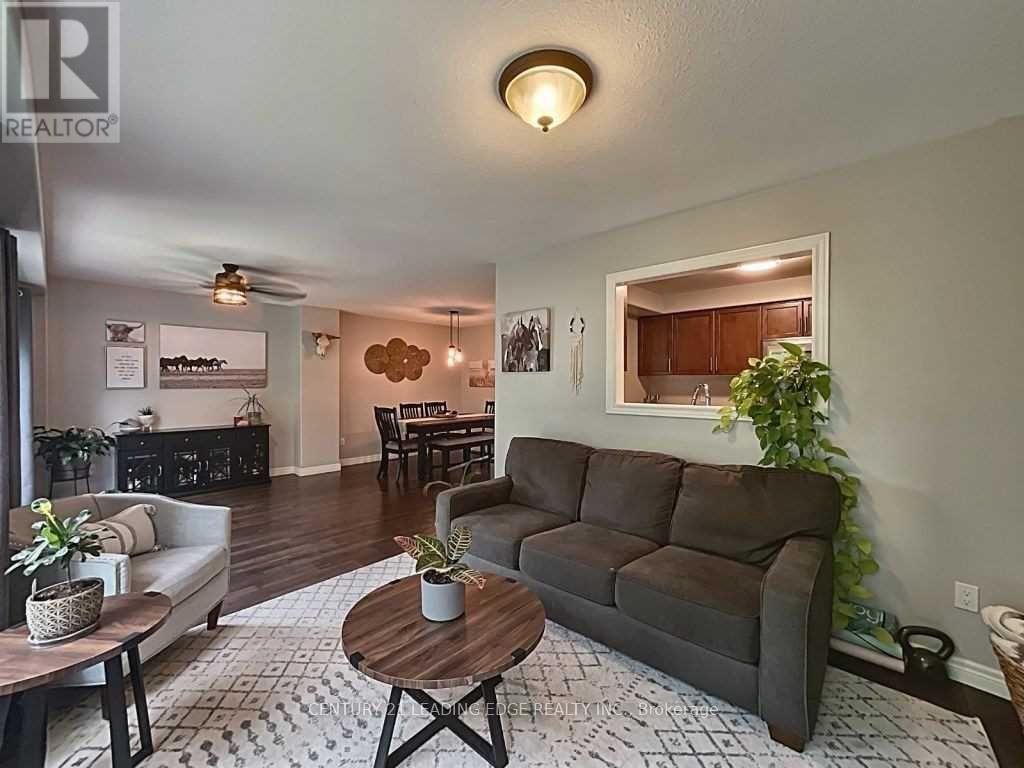 9 - 124 College Street, West Lincoln, Ontario  L0R 2A0 - Photo 7 - X12971080