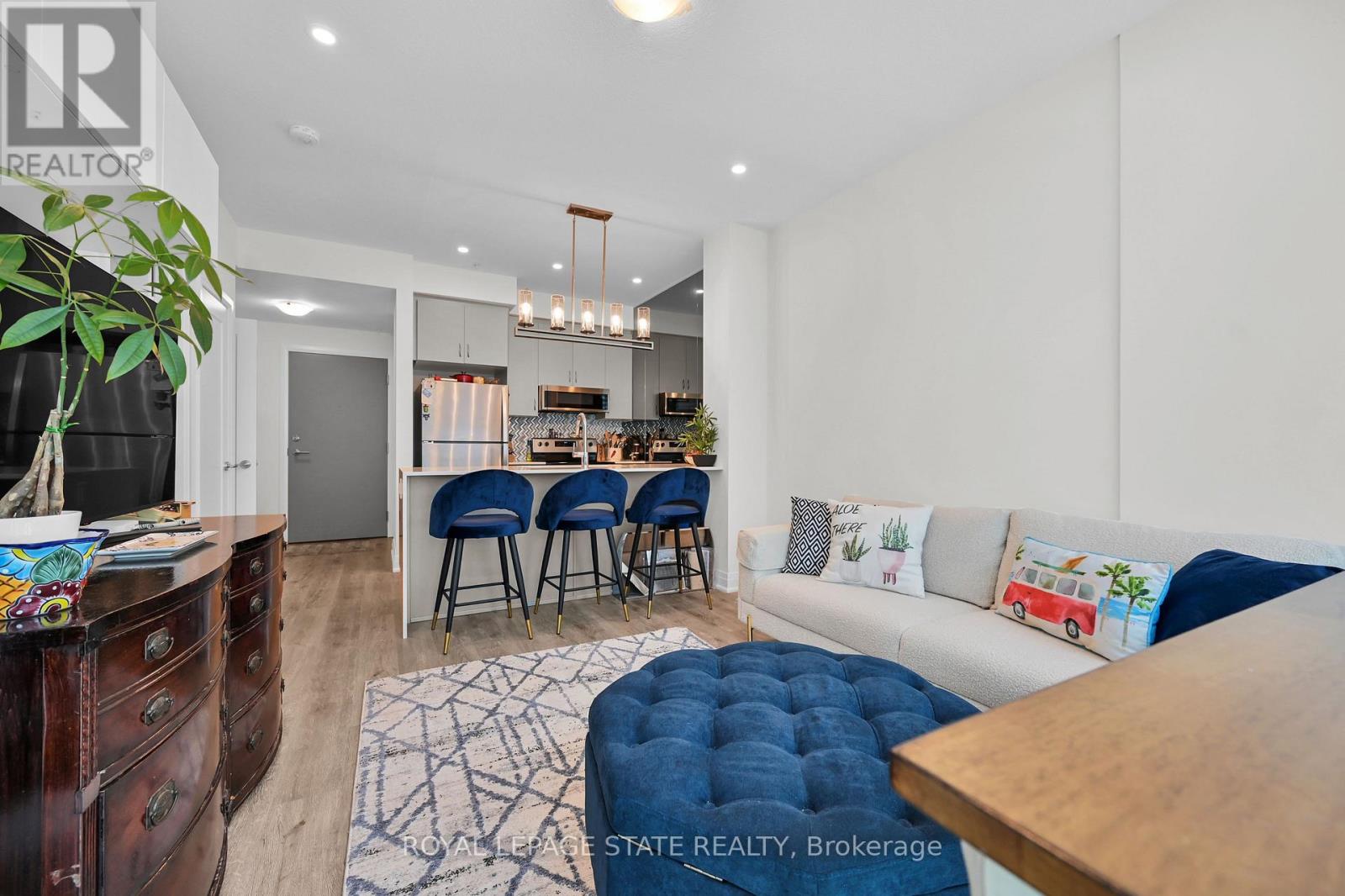 231 - 16 Concord Place, Grimsby, Ontario  L3M 4E8 - Photo 17 - X12971112