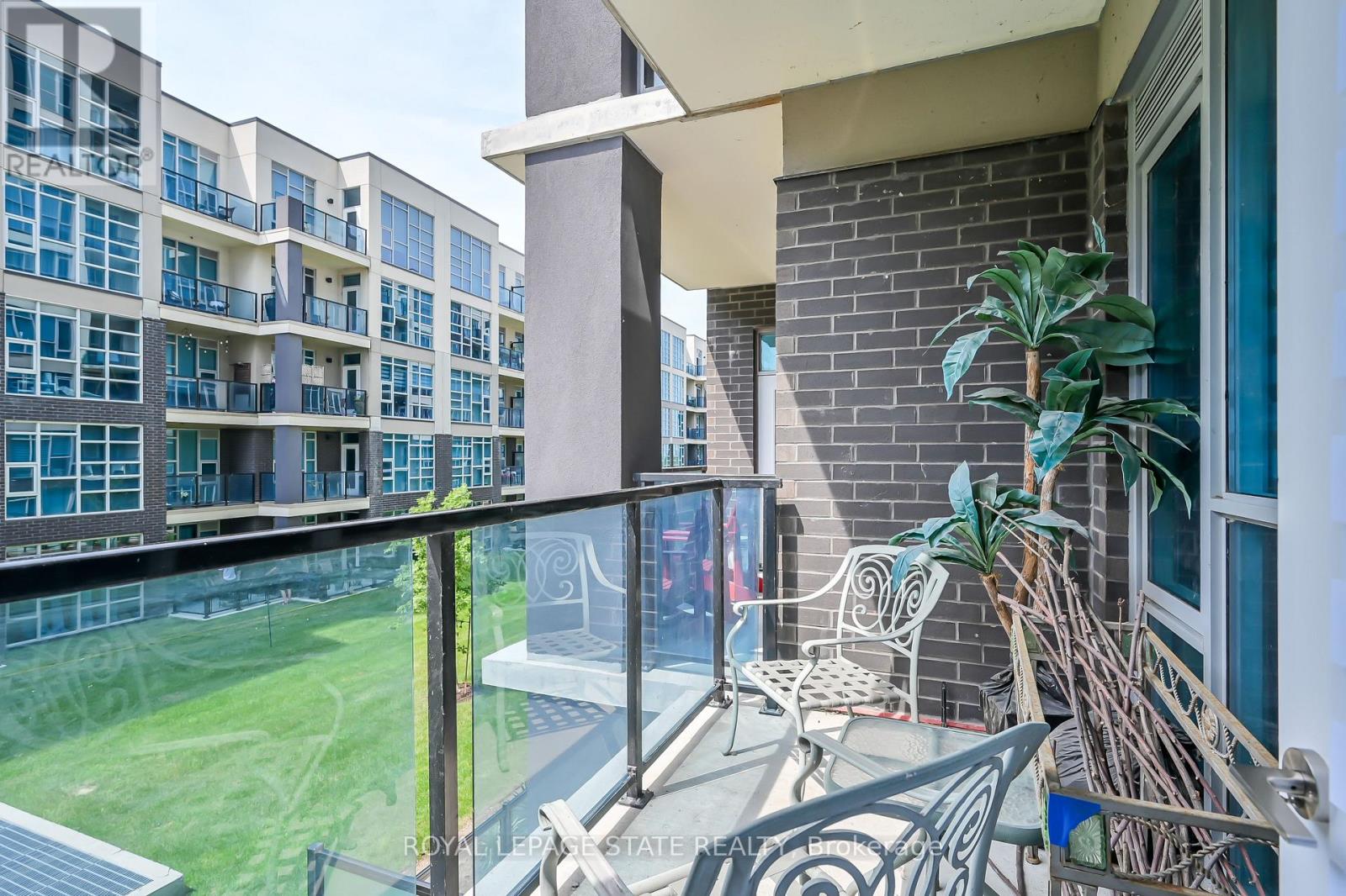 231 - 16 Concord Place, Grimsby, Ontario  L3M 4E8 - Photo 23 - X12971112