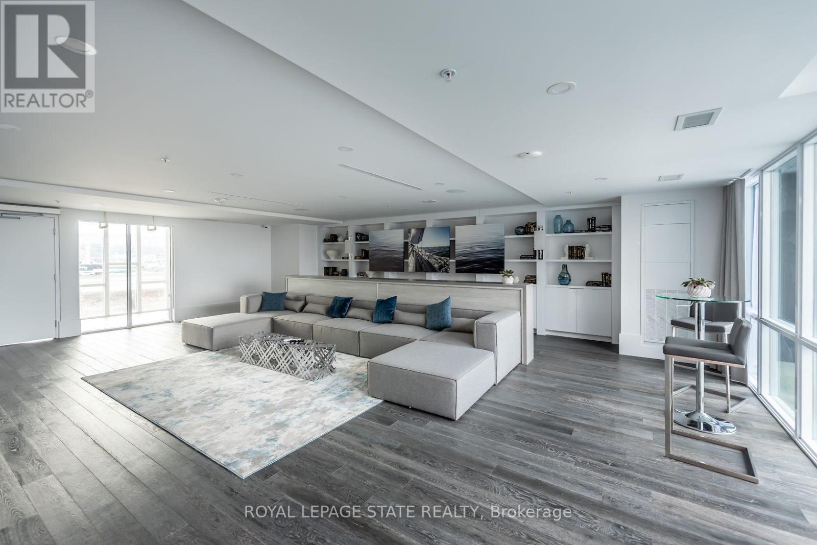 231 - 16 Concord Place, Grimsby, Ontario  L3M 4E8 - Photo 30 - X12971112