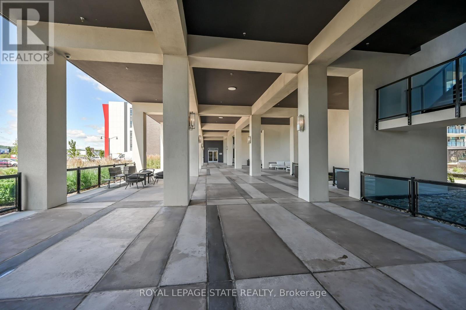 231 - 16 Concord Place, Grimsby, Ontario  L3M 4E8 - Photo 38 - X12971112