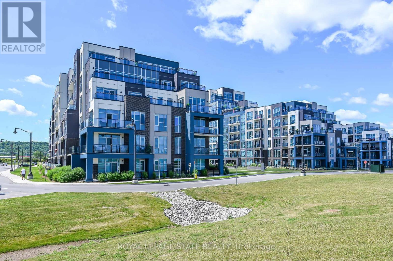 231 - 16 Concord Place, Grimsby, Ontario  L3M 4E8 - Photo 47 - X12971112