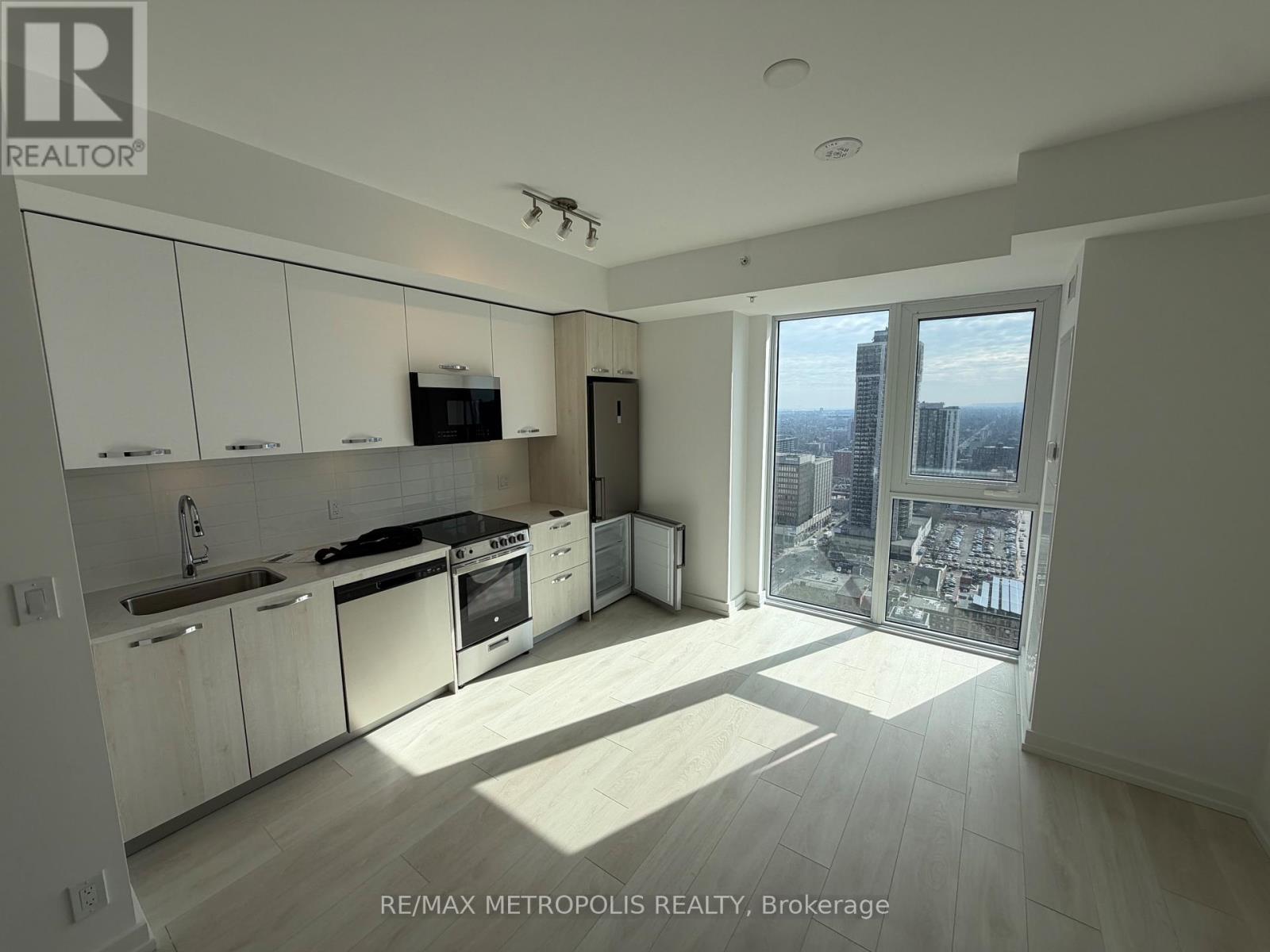 2709 - 75 JAMES STREET S, Hamilton, Ontario