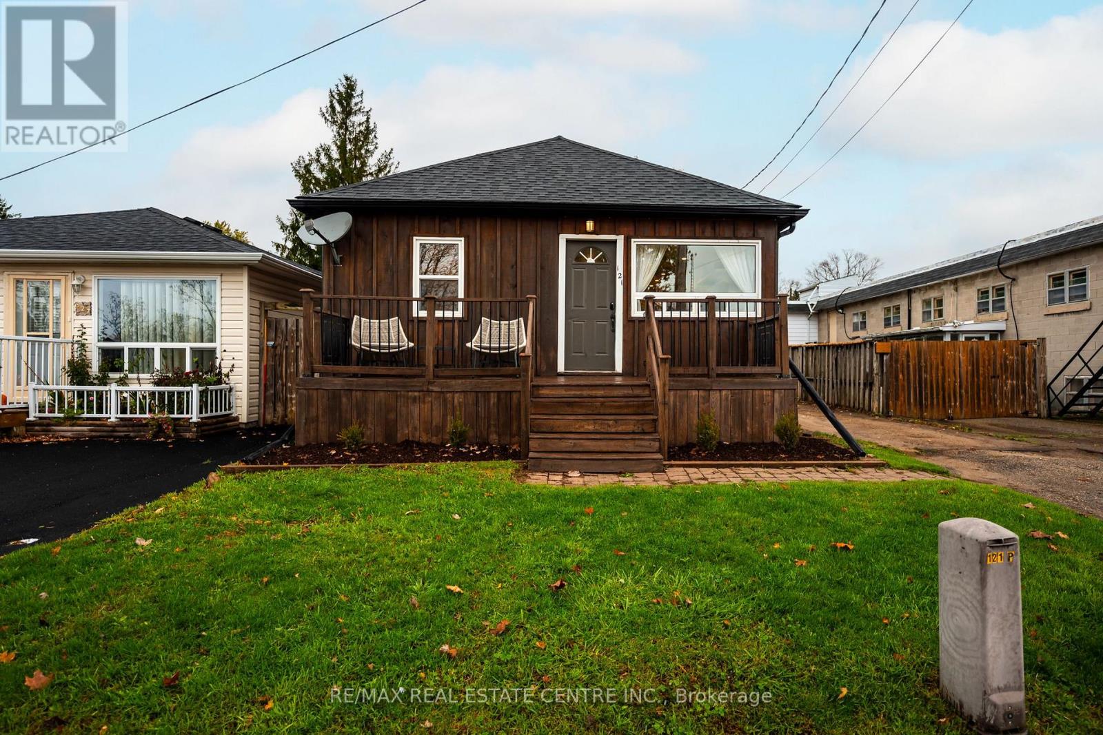 121 PROTON STREET N, Southgate, Ontario