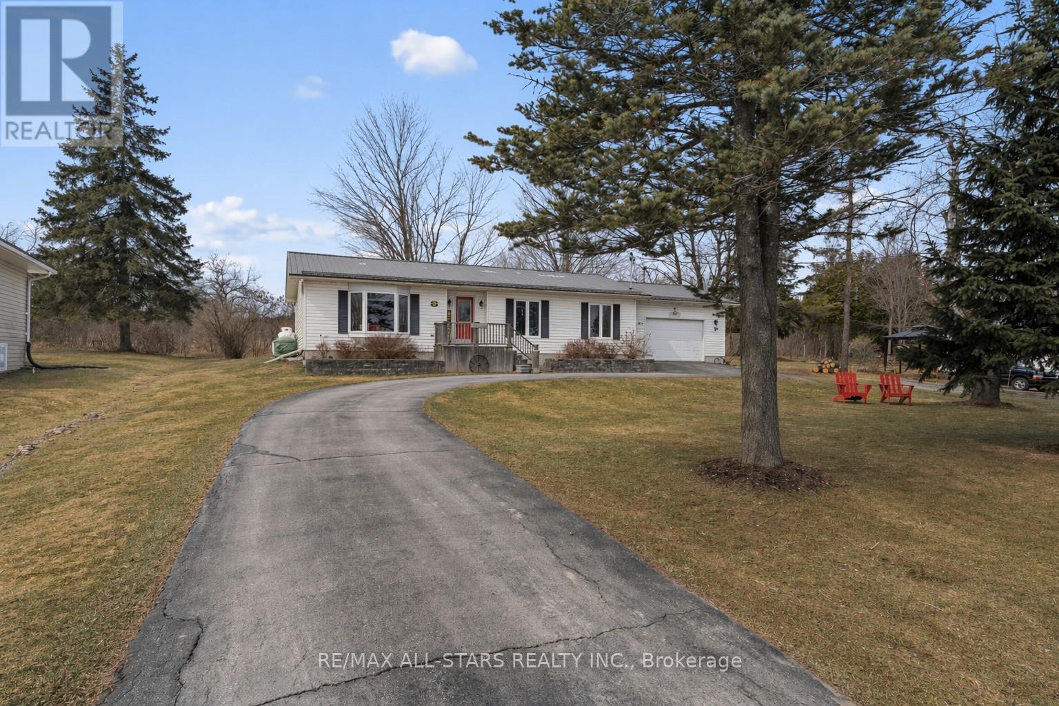 235 George Drive, Kawartha Lakes, Ontario  K0M 1A0 - Photo 2 - X12922754