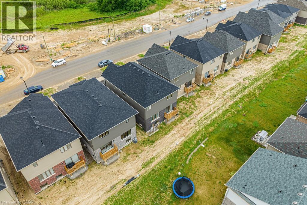 462 Blackburn Drive, Brantford, Ontario  N3T 6S8 - Photo 38 - 40818556