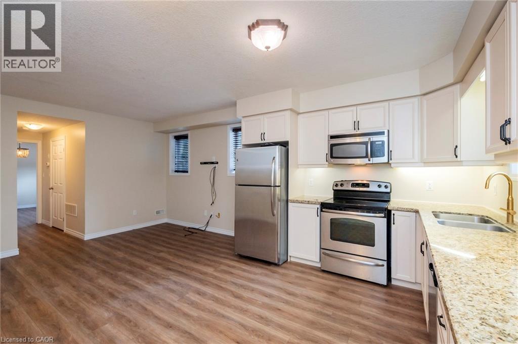 931 Glasgow Street Unit# 31a, Kitchener, Ontario  N2N 0B5 - Photo 4 - 40817740