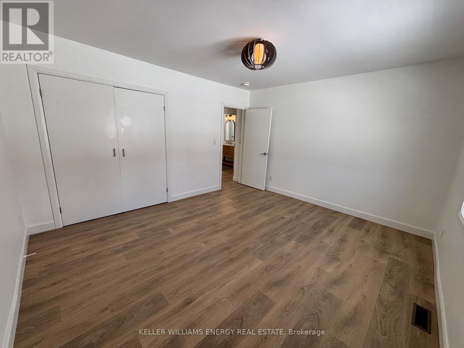 497 Wellington Main Street, Prince Edward County, Ontario  K0K 3L0 - Photo 23 - X12971334