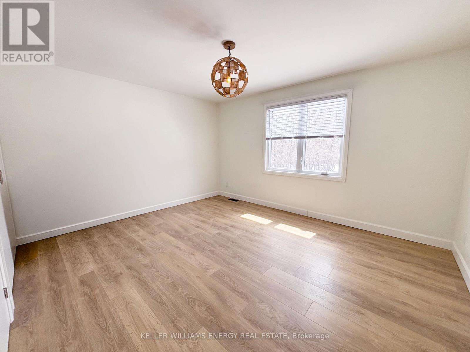 497 Wellington Main Street, Prince Edward County, Ontario  K0K 3L0 - Photo 24 - X12971334