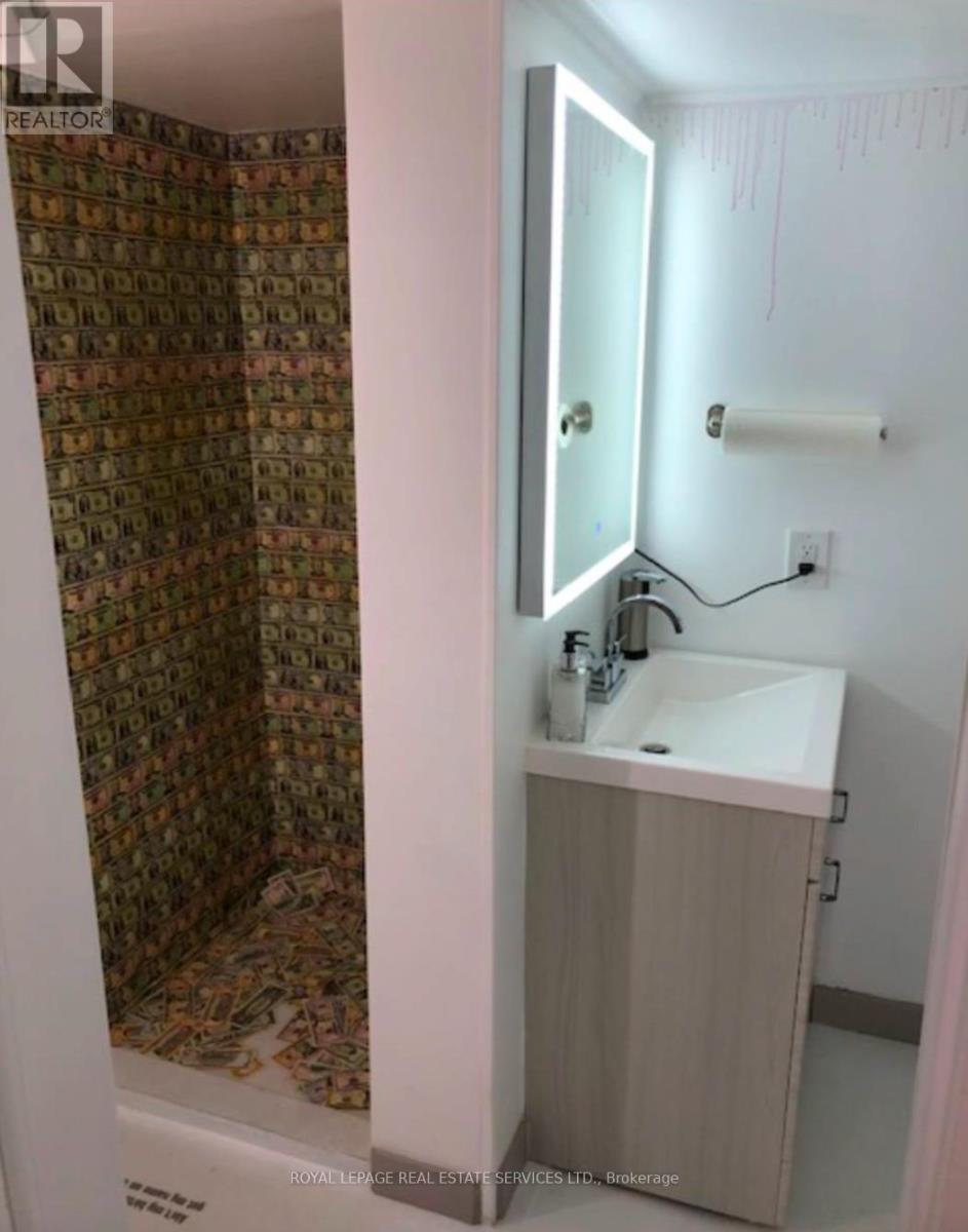 1116 College Street, Toronto (Dufferin Grove), Ontario  M6H 1B5 - Photo 24 - C12970892