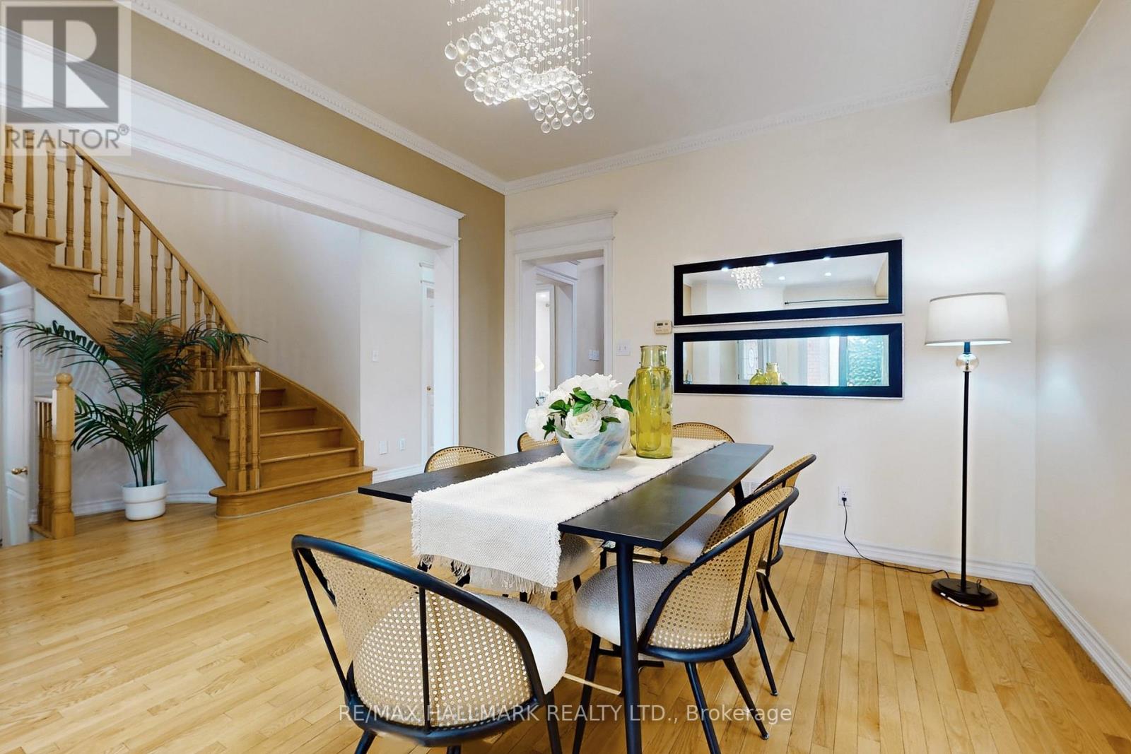 42 Mayan Avenue, Richmond Hill, Ontario  L4S 2W9 - Photo 12 - N12971088