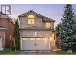 42 MAYAN AVENUE, Richmond Hill, Ontario