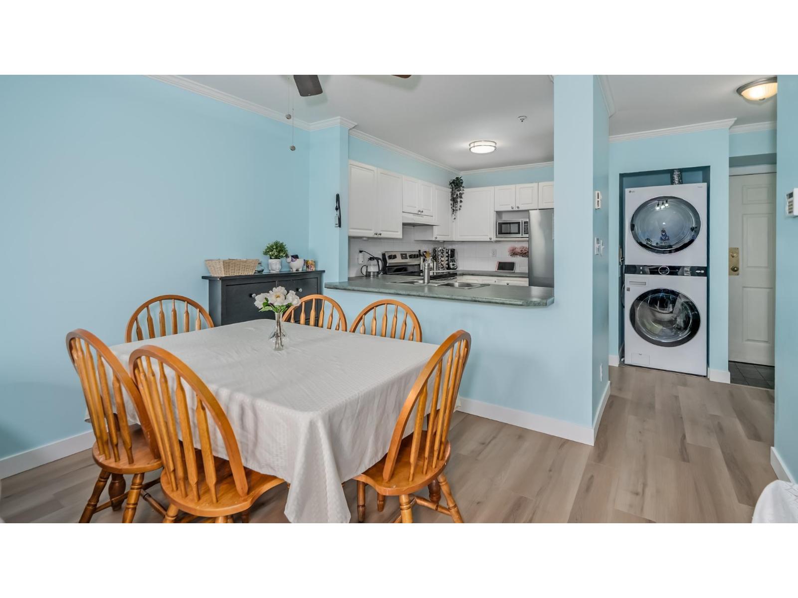 215 13733 74 Avenue, Surrey, British Columbia  V3W 1B8 - Photo 15 - R3102238