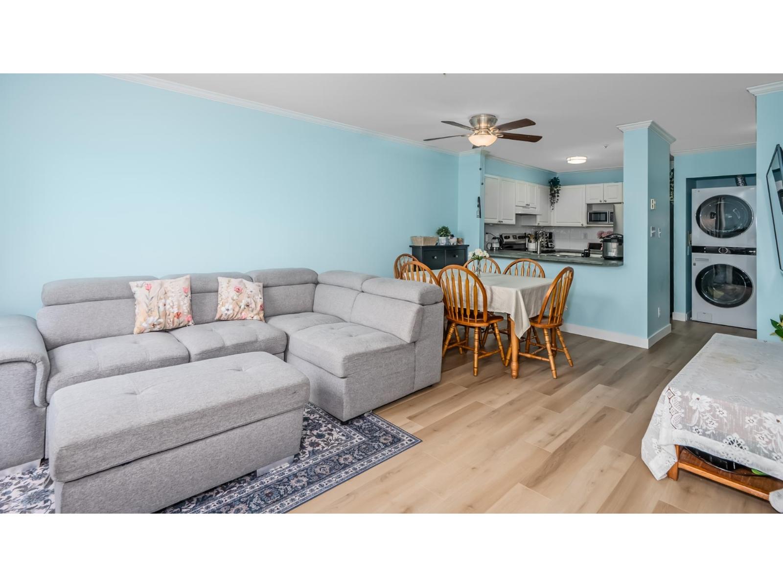 215 13733 74 Avenue, Surrey, British Columbia  V3W 1B8 - Photo 13 - R3102238