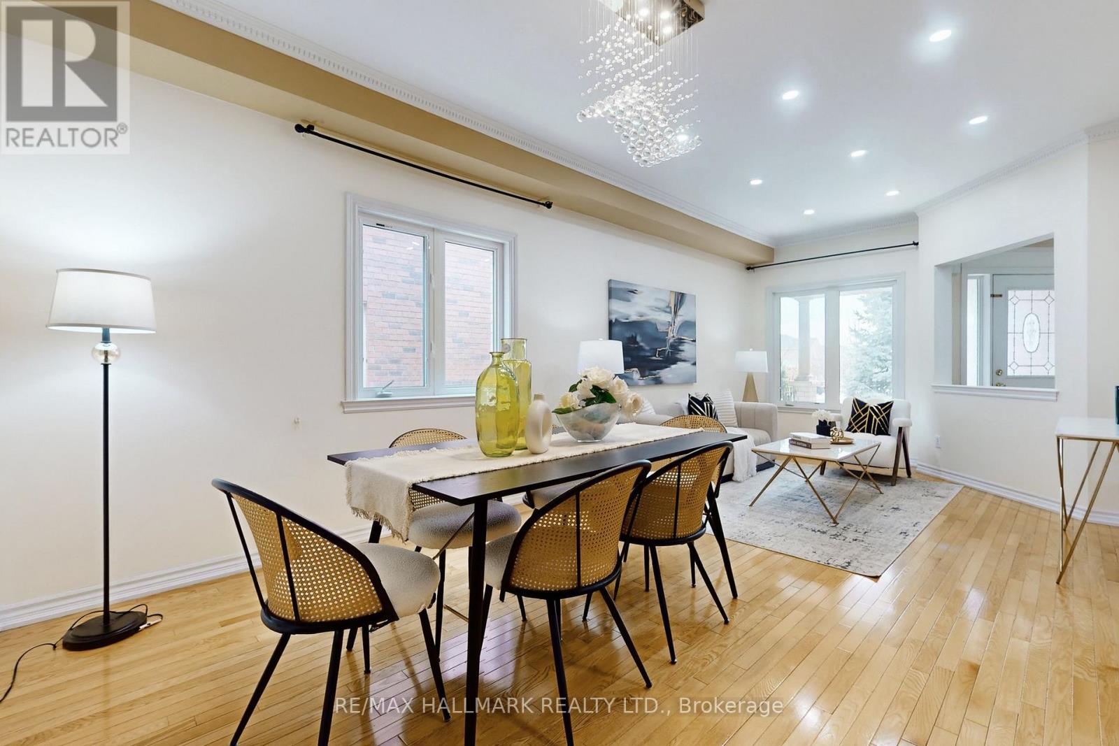 42 Mayan Avenue, Richmond Hill, Ontario  L4S 2W9 - Photo 8 - N12971088