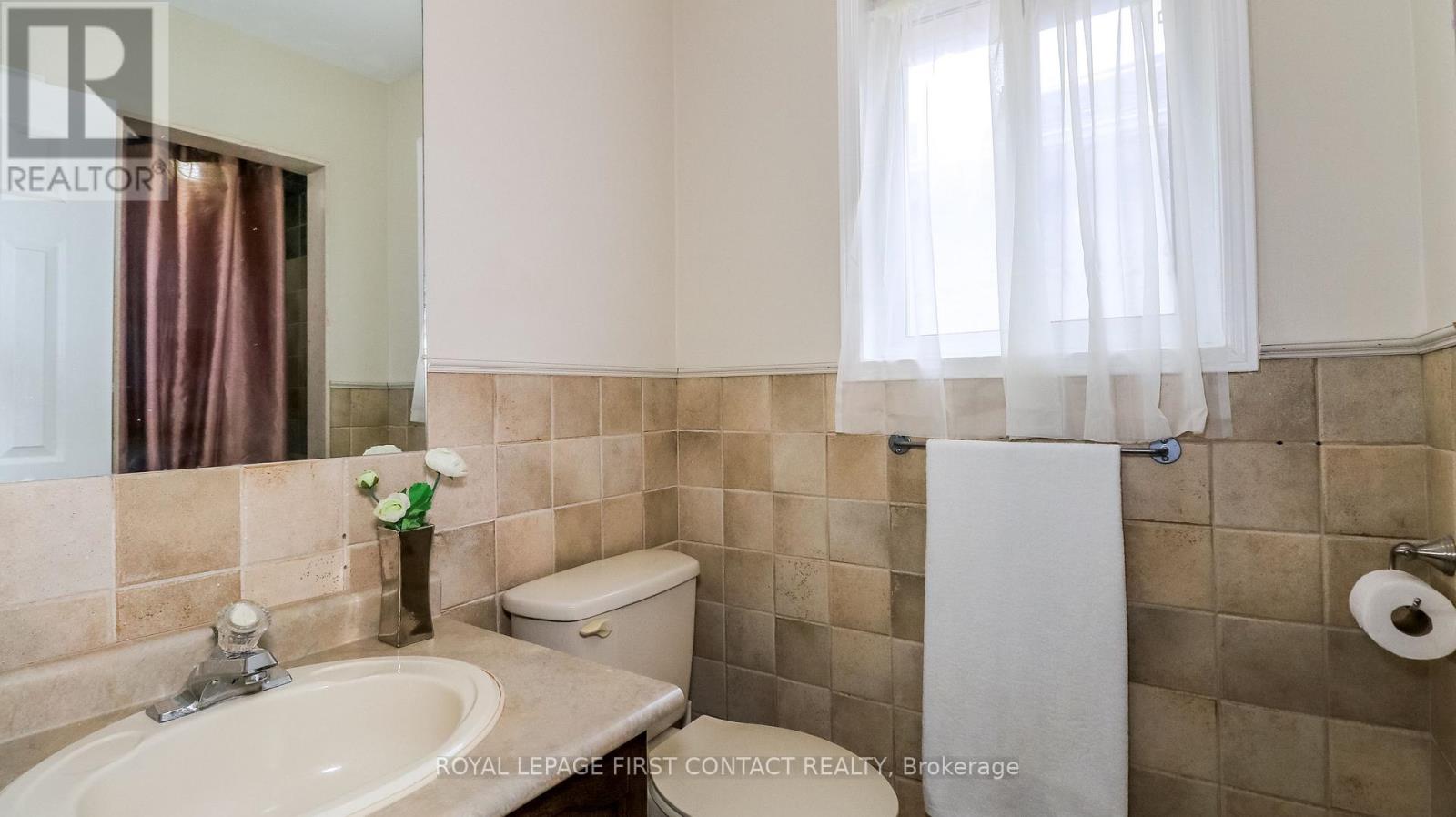 28 Violet Street, Barrie, Ontario  L4N 9N2 - Photo 22 - S12908100