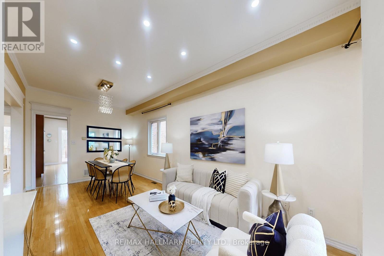 42 Mayan Avenue, Richmond Hill, Ontario  L4S 2W9 - Photo 5 - N12971088