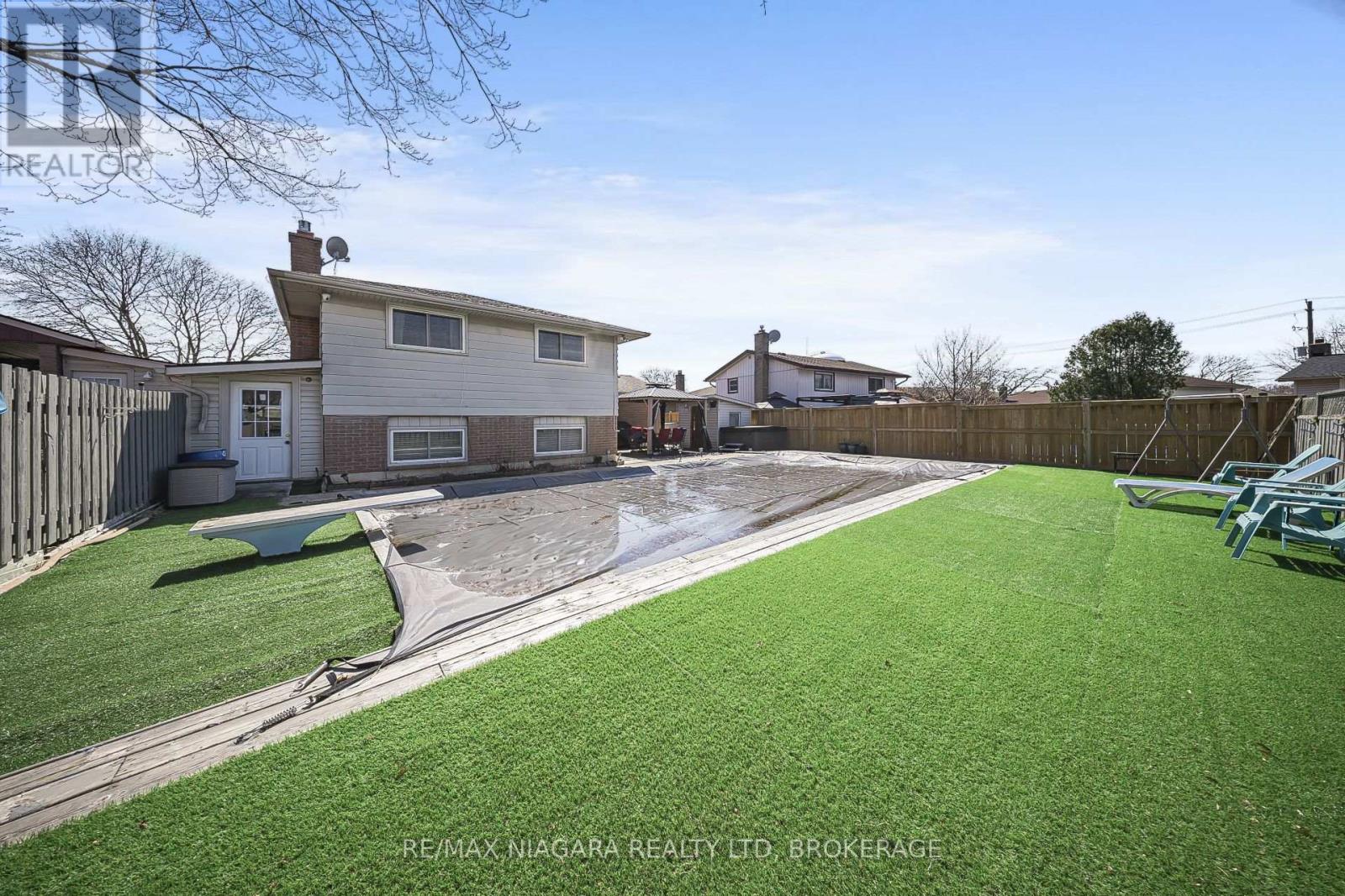 40 Via Dell Monte Street, St. Catharines, Ontario  L2T 3Y2 - Photo 32 - X12967202