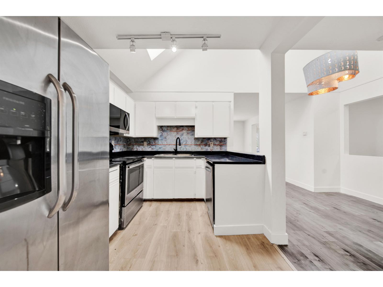 15474 90 Avenue, Surrey, British Columbia  V3R 9J4 - Photo 12 - R3106816