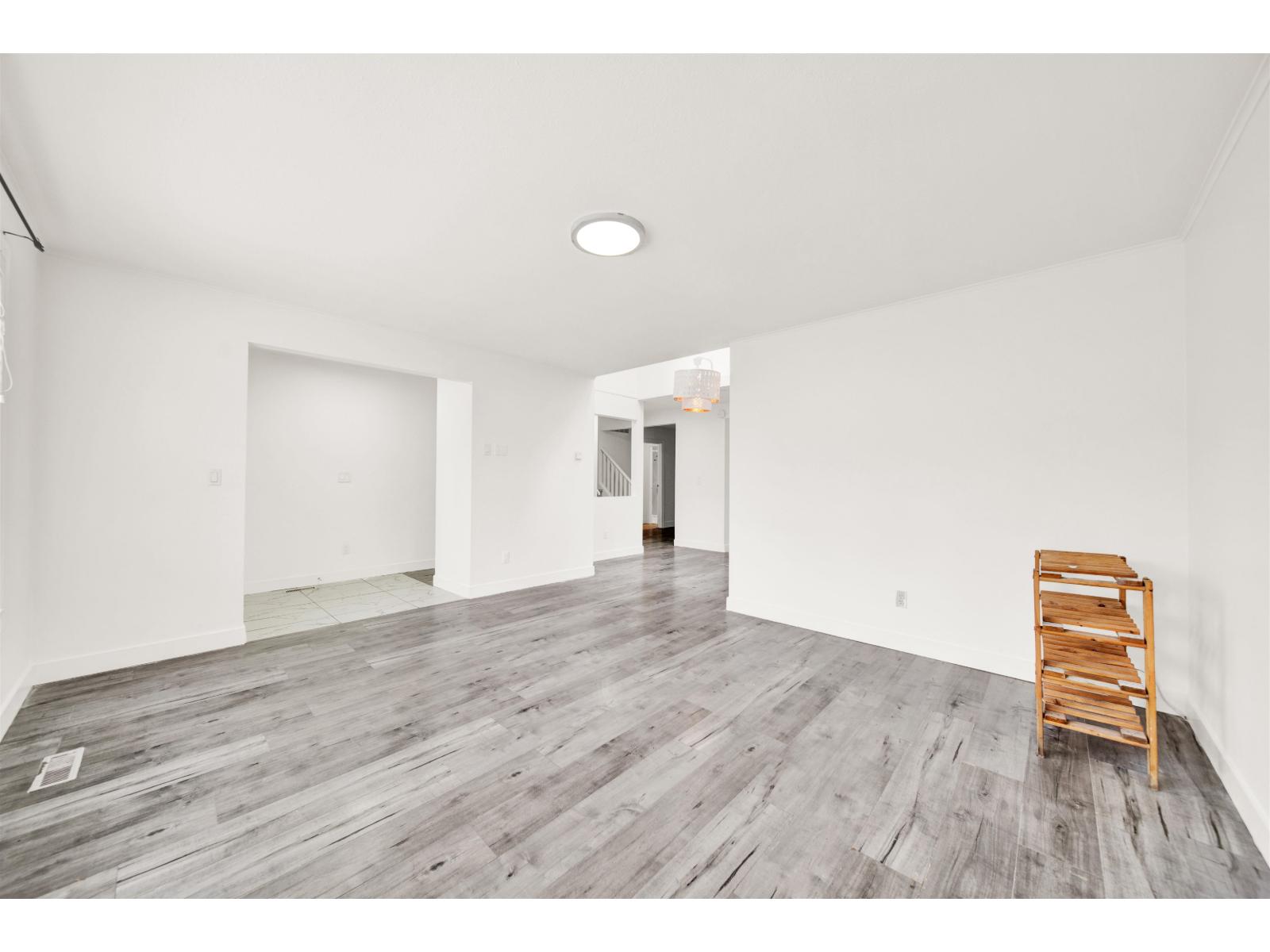 15474 90 Avenue, Surrey, British Columbia  V3R 9J4 - Photo 9 - R3106816