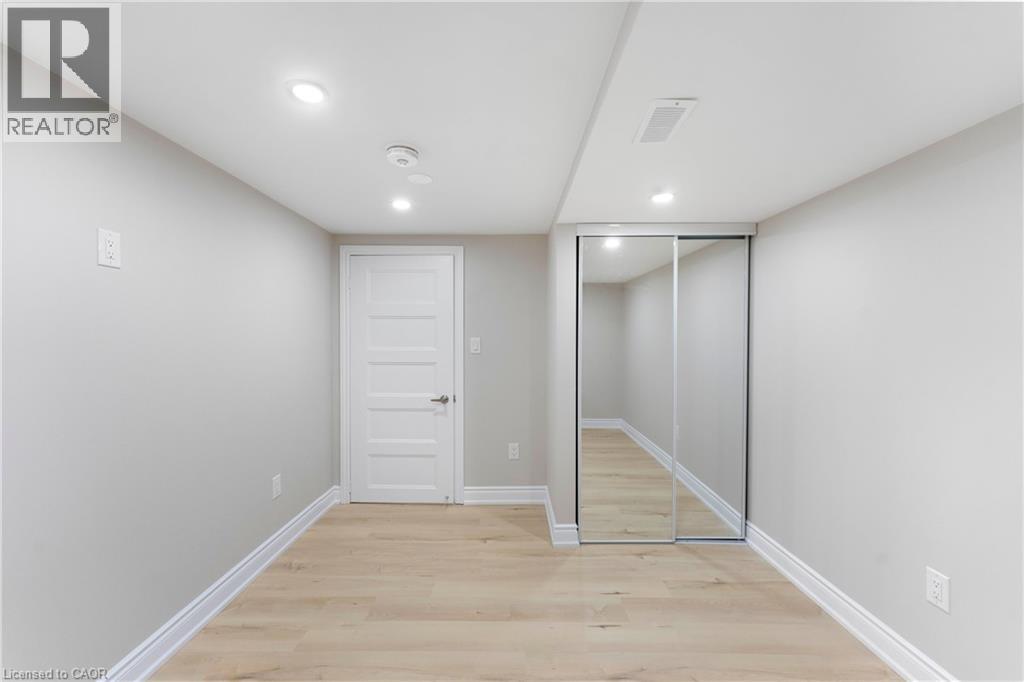 1426 Oakmont Common, Burlington, Ontario  L7P 0V8 - Photo 44 - 40806339