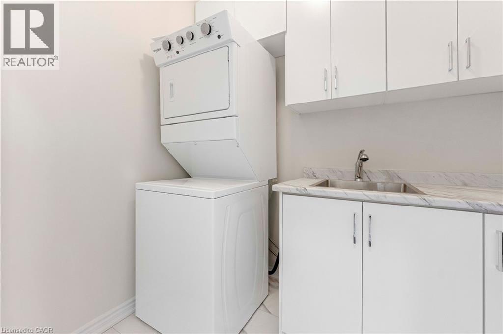 1426 Oakmont Common, Burlington, Ontario  L7P 0V8 - Photo 30 - 40806339