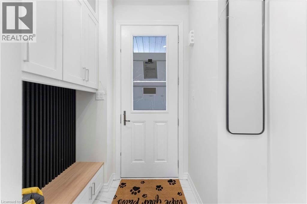 1426 Oakmont Common, Burlington, Ontario  L7P 0V8 - Photo 3 - 40806339