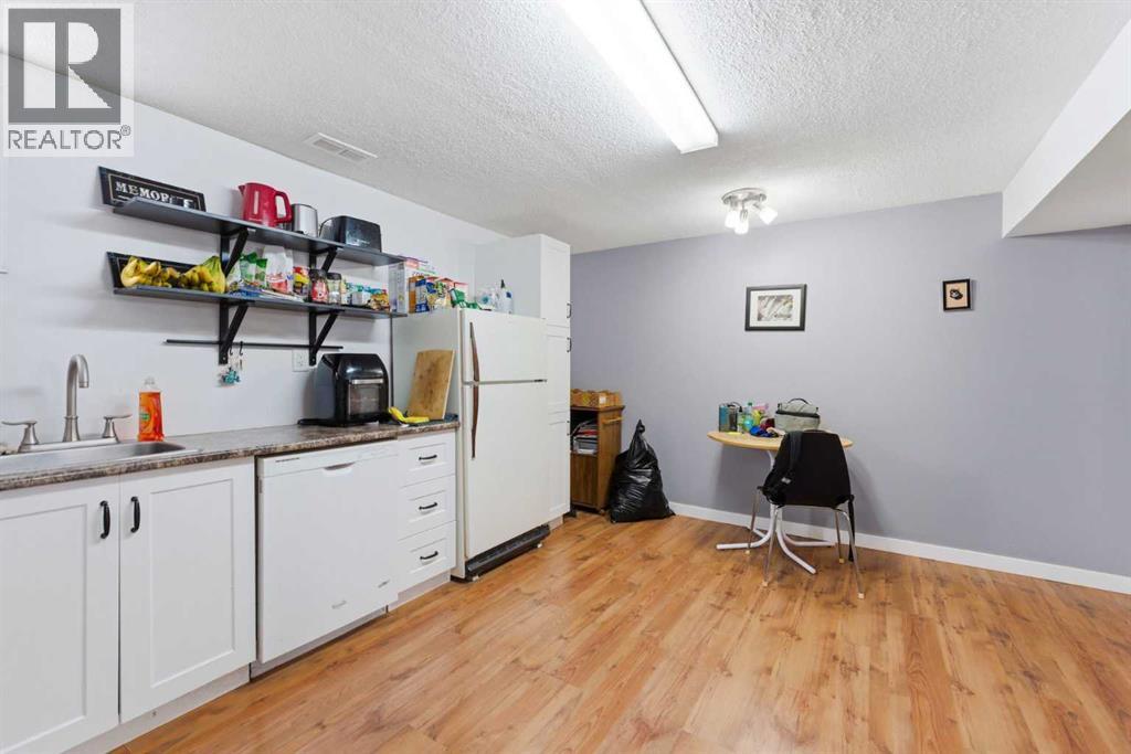 8119 Ranchview Drive NW, Calgary, Alberta  T3G 1G6 - Photo 26 - A2298459