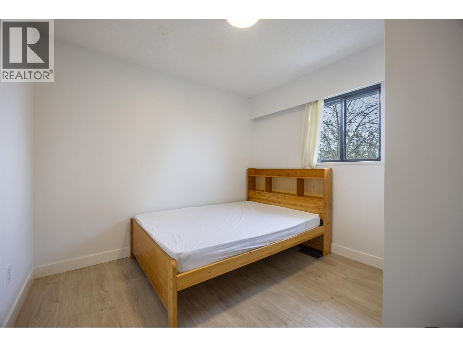 1277 Holdom Avenue, Burnaby, British Columbia  V5B 3V5 - Photo 24 - R3108048